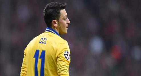 تقارير: برشلونة يرغب في ضم أوزيل